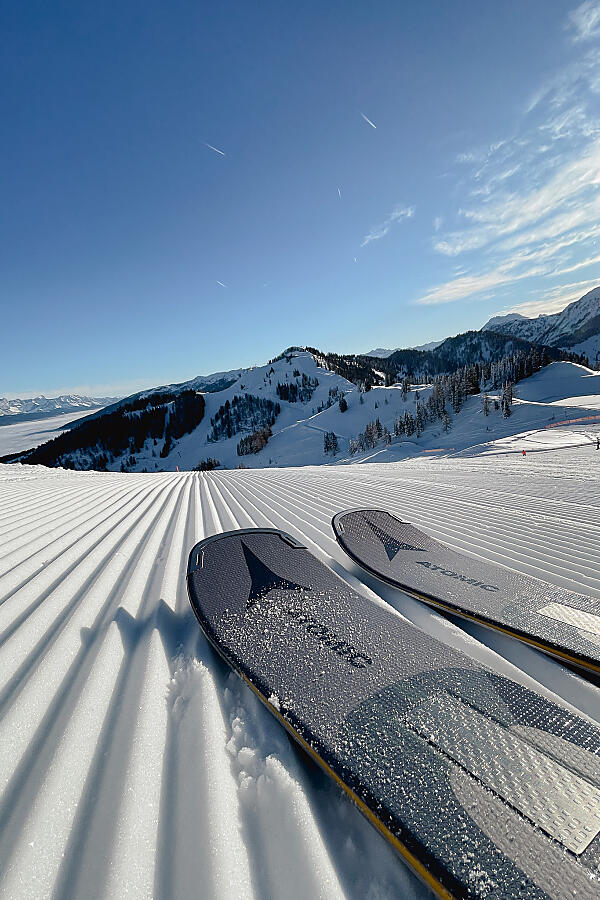 [Translate to English:] Winter -Skifahren im Snow Space Salzburg