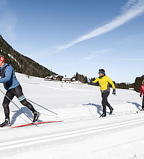 X- Country Trail with X-country sporties