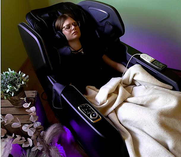 Brainlight Massagesessel im almlust Spa in Flachau für tiefe Entspannung